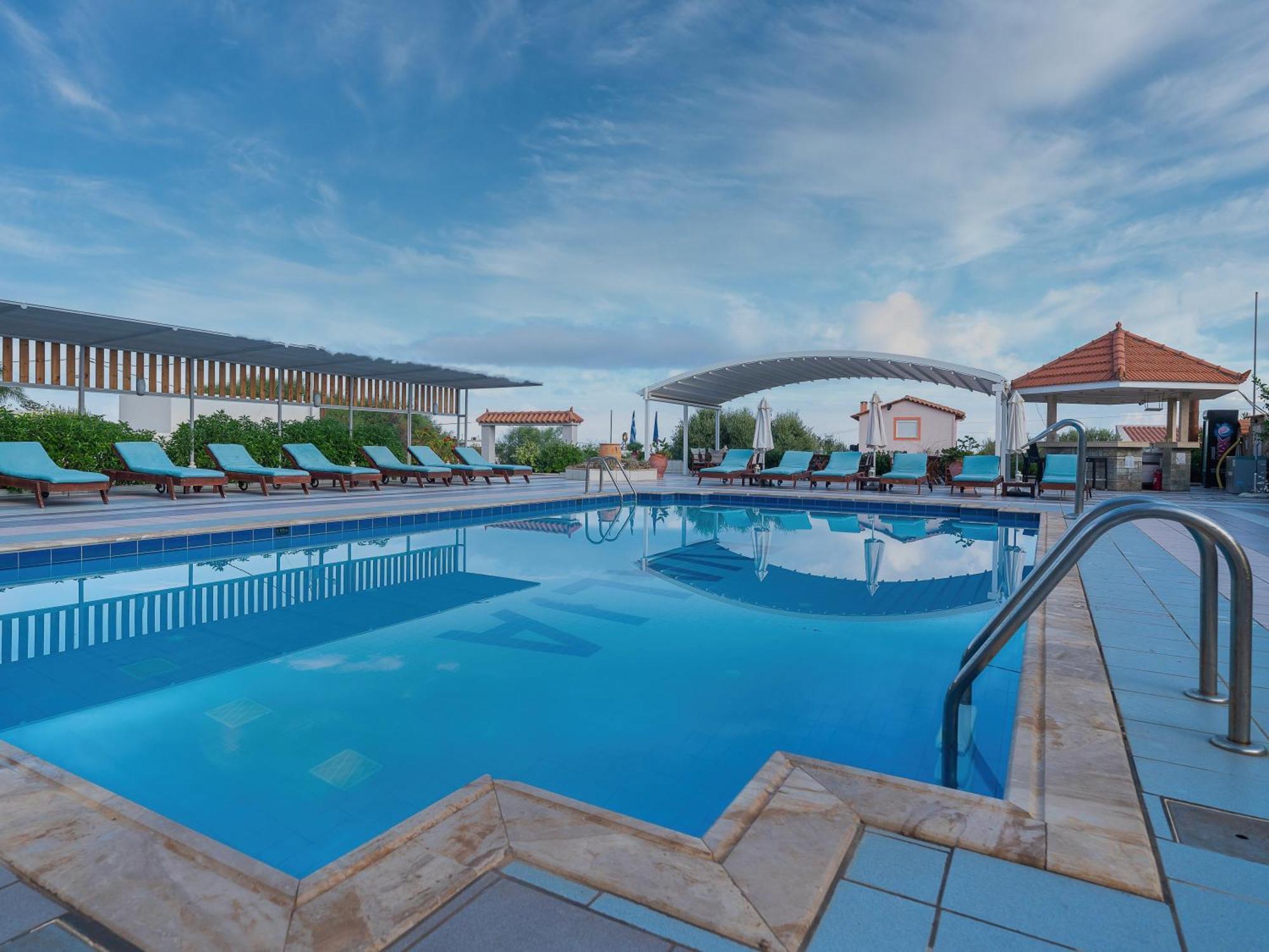 Evalia Apartments Hersónissos Extérieur photo