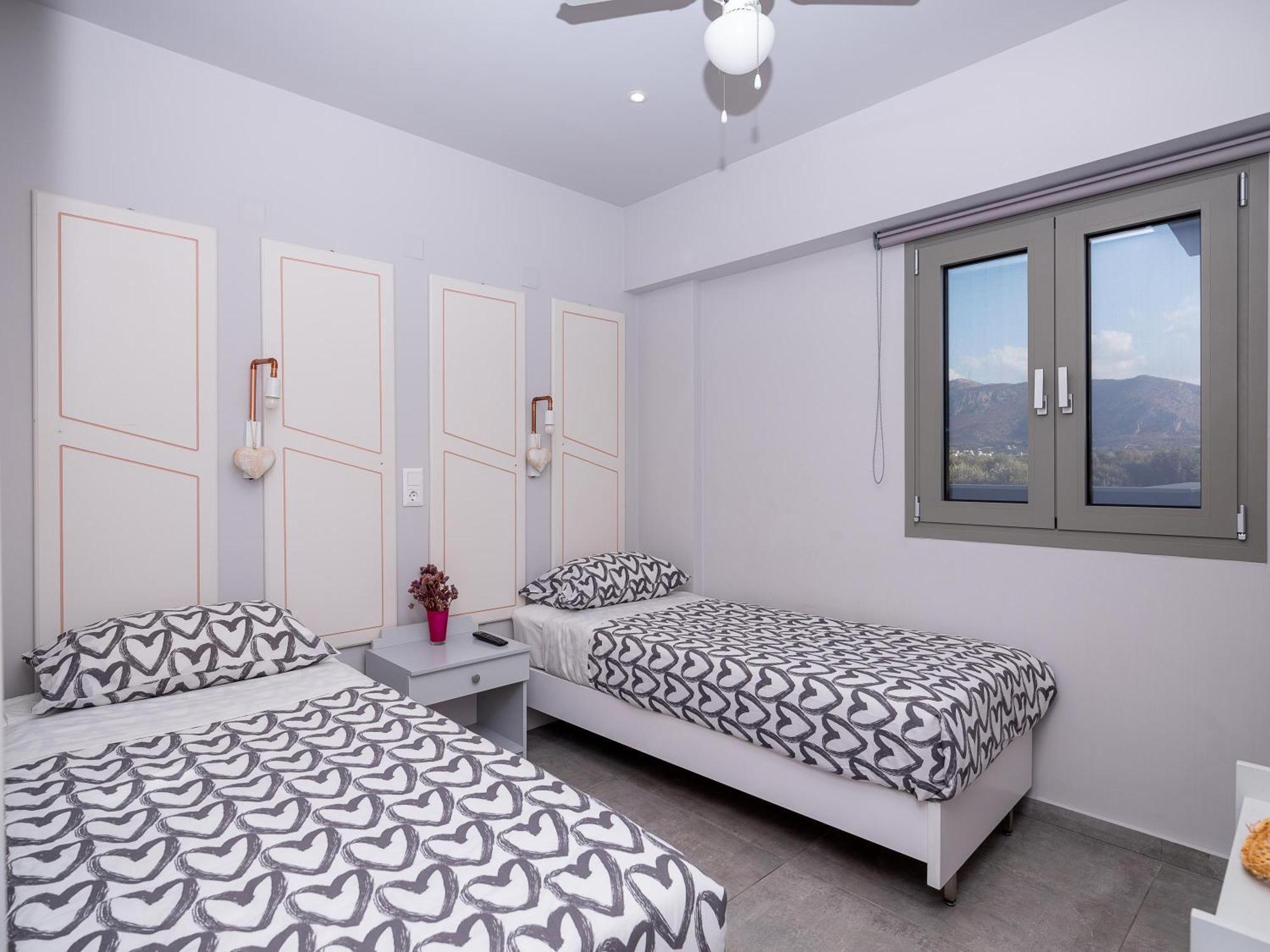 Evalia Apartments Hersónissos Extérieur photo